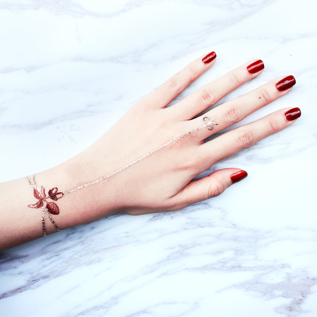 Never Take it Off: Stunning Floral Bracelet Tattoos | Wrist bracelet tattoo,  Cuff tattoo, Arm band tattoo